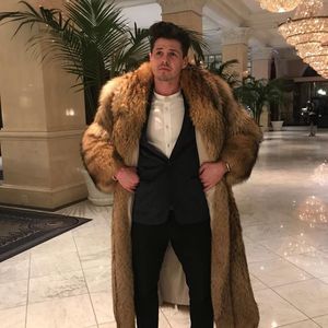 Meet your Posher, Davis